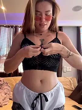 Rafaellaz from StripChat is Freechat