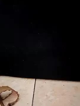 Rahaf11 from StripChat