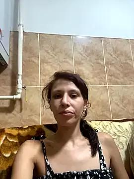 Raisa75 webcams show profile image 