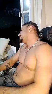 Raro047 from StripChat
