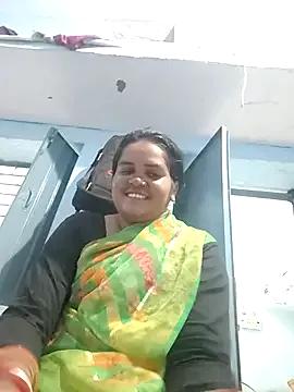 Rashi_cut webcams show profile image 