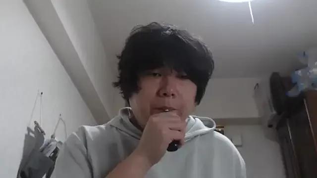 raterate555 from StripChat is Freechat