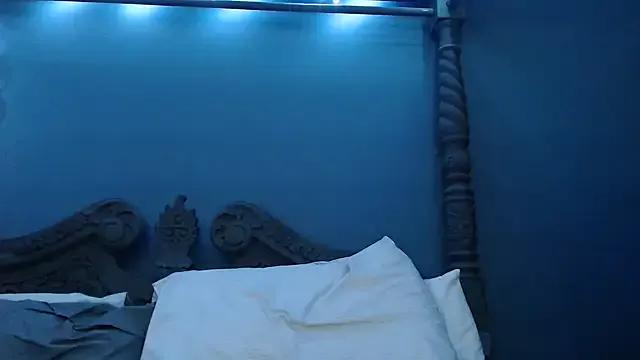 RavenryderUK from StripChat is Freechat
