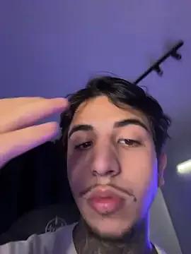 RealGdiass webcams show profile image 