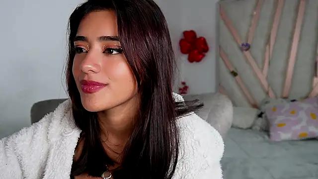 Rebecca_055 from StripChat