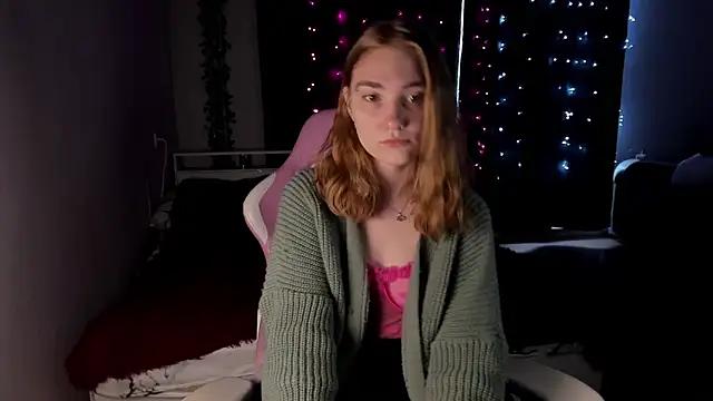 ReddHotPipper from StripChat