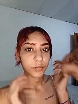 Redhaire-litlle-lil_bitch webcams show profile image 