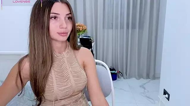 ReyaSophia from StripChat is Freechat