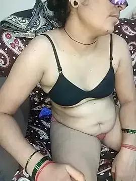 Photos of Riiall_mom from StripChat is Group