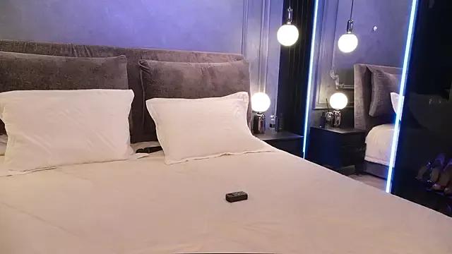Rikka_Moore from StripChat