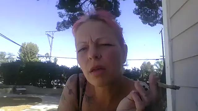 rileyraerhoads from StripChat is Freechat