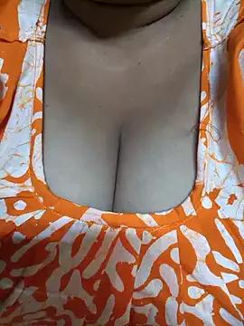 Rinki_Guptaa from StripChat is Freechat