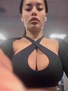 Risky_Workouts webcams show profile image 