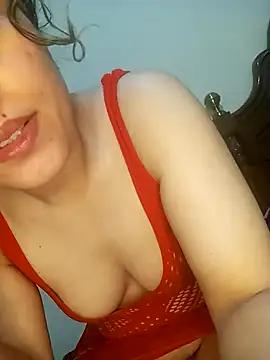 Discover our girls online shows and discover the company of countless livestreamers, with stunning shapes, sex toys and more.