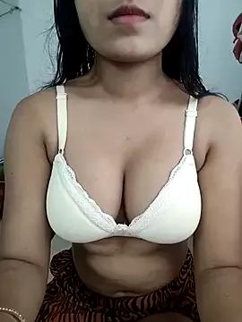 RIYAA_02 webcams show profile image 