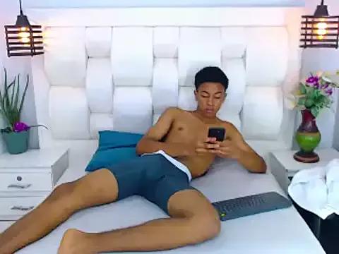 Rocco_Grey from StripChat