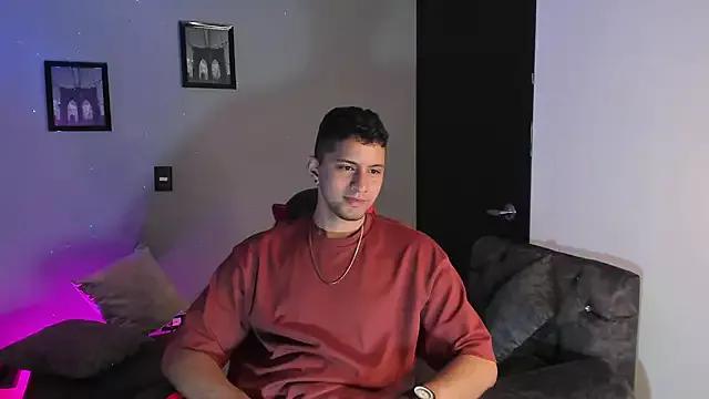 Ronnie_Miller1 from StripChat