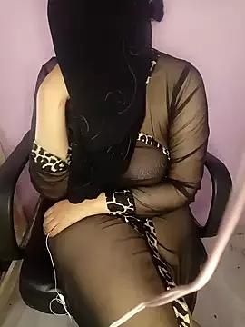 Roroo002 from StripChat