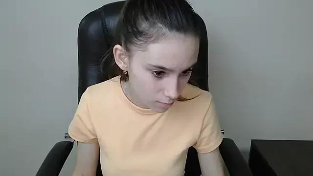 RosaRay_ from StripChat is Freechat