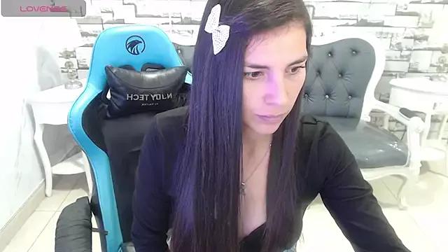 Rose_jones_a webcams show profile image 