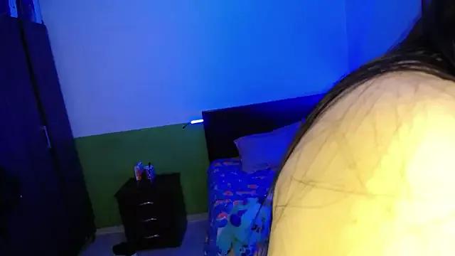 Rose_master1 from StripChat is Freechat