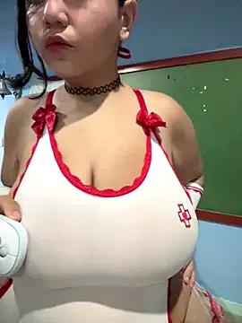 RoseWinterr from StripChat