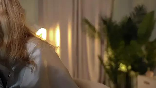 rosy_petal from StripChat is Freechat