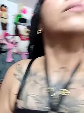 Rousanyel webcams show profile image 