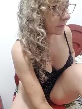 RoxxannaLatina from StripChat
