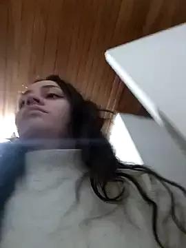 RoxxieAndrews777 from StripChat