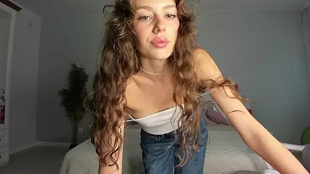 roxxxy_10 from StripChat