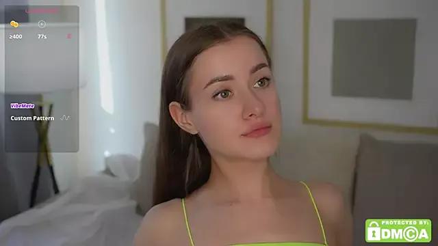 RoxyRolls from StripChat is Freechat