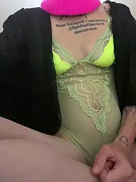 Rubbylivechauds from StripChat
