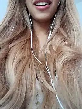 rubiasmrsexy from StripChat is Freechat