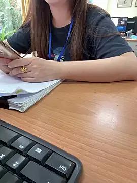 Ruby2000- from StripChat is Freechat