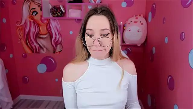 Ruby_Blondu from StripChat is Freechat