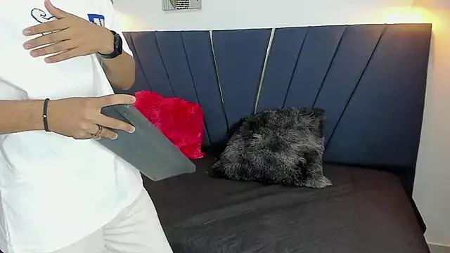 ryan_cum23 from StripChat is Freechat