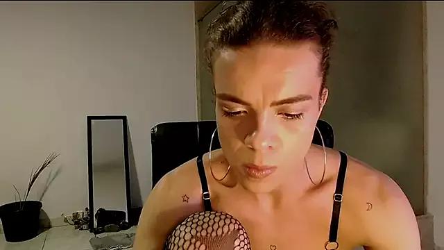 saara_johnson496 from StripChat is Freechat