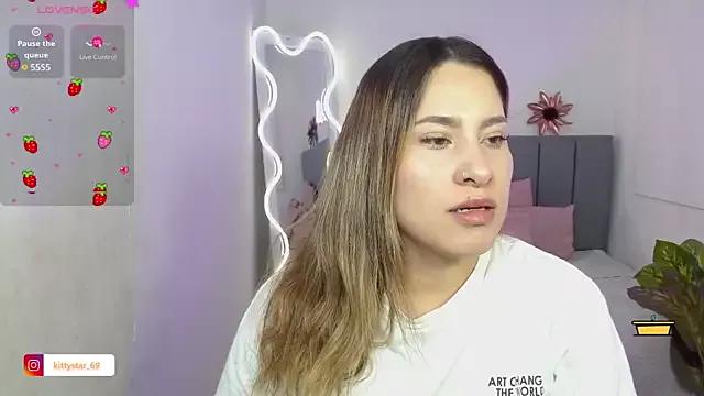 saaya_tay from StripChat