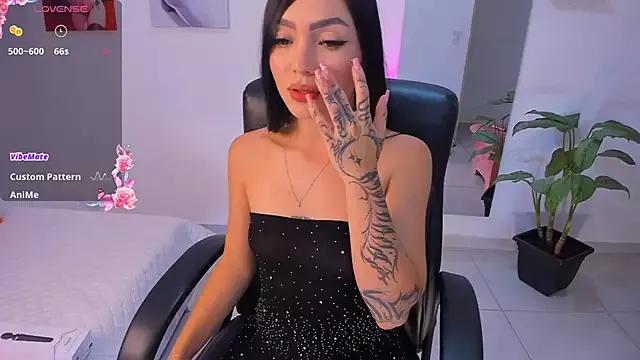 SabrinaDoft_ from StripChat is Freechat