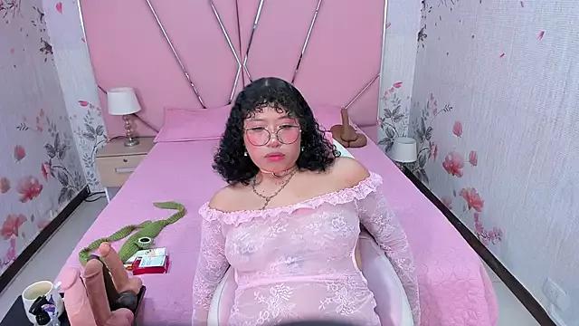 SafiroAgataaa from StripChat is Freechat