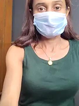 Saharaa from StripChat
