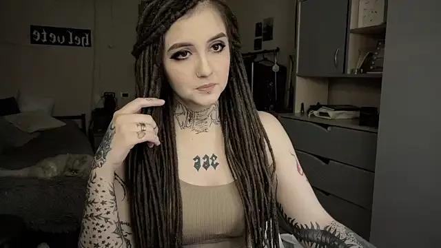 SallyJohnson from StripChat