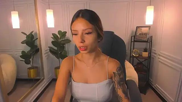 Salome__evans from StripChat is Freechat
