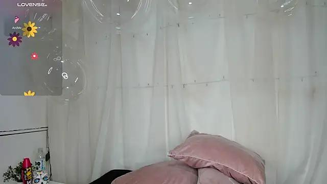 samantha-black from StripChat