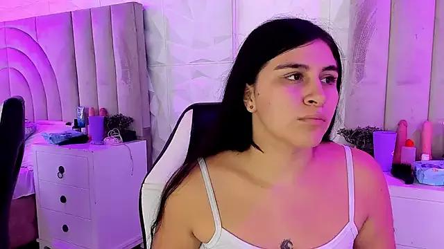 samantha09__ from StripChat