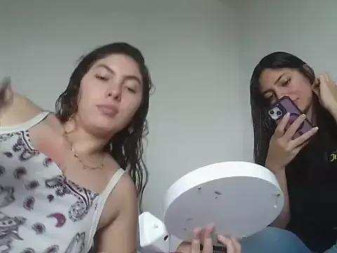 Samantha_2190 from StripChat