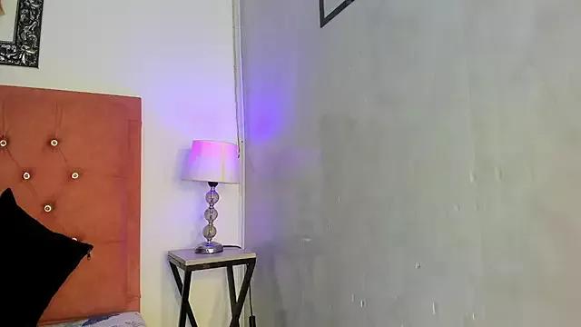 Samantha_Good from StripChat