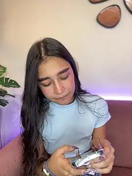 Samantha_pinkk_ from StripChat