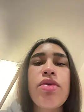 Samantha_pinkk_ from StripChat